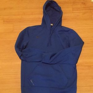 Blue nike therma-fit hoodie